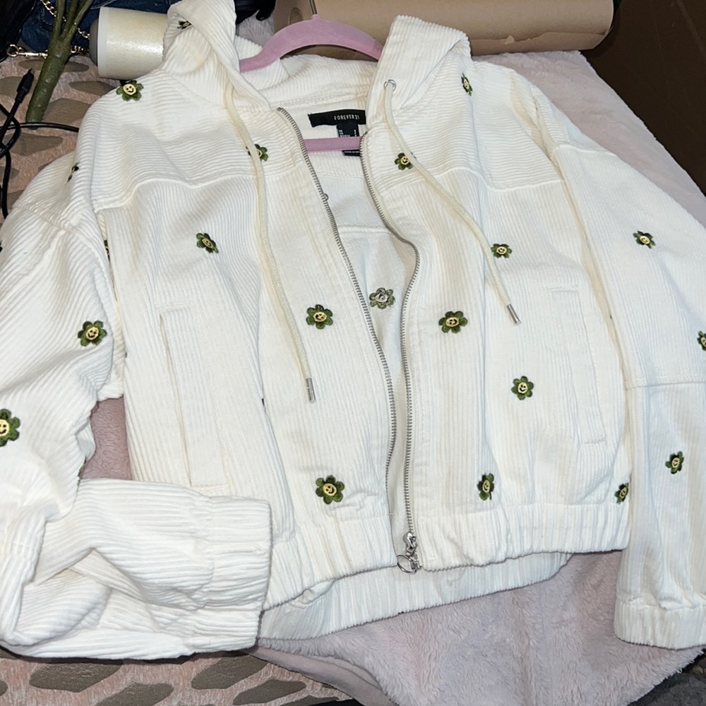 Forever 21 white suede green smiley flower jacket with hoodie